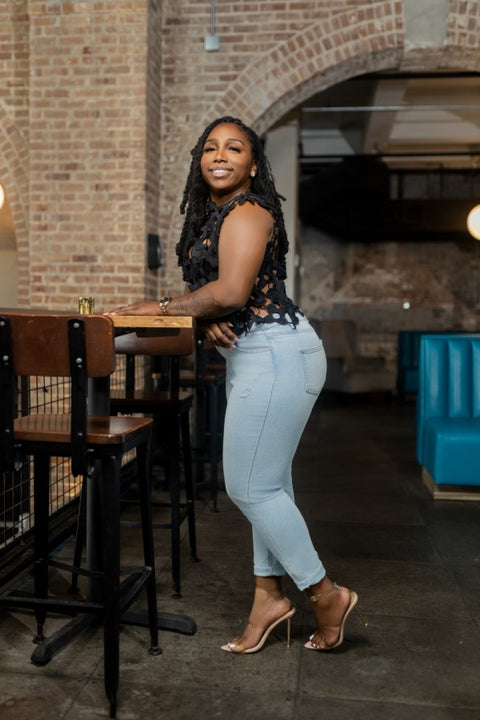 Floral Lace Vest Top-Black